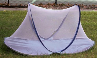 Popup mosquito Tent mesh with poly floor color is pink and blue 4x11x6x11