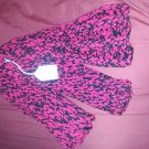 Black and rose colored ribbed scarf
