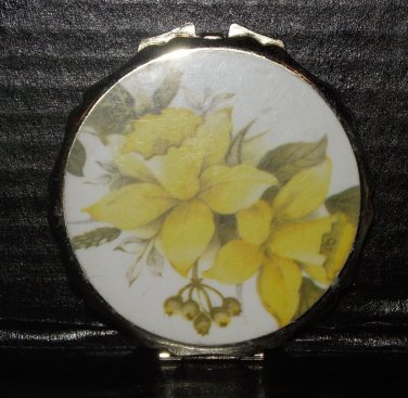 Vintage Compact