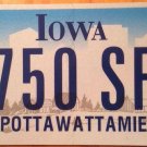 BMW 750 license plate Luxury Car SFE Safe German Auto Bayerische Motoren Werke 7