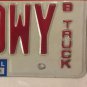 IL vanity 92 HOWY HOWIE HOWARD license plate 1992 Howe Howen Hewie Chicago