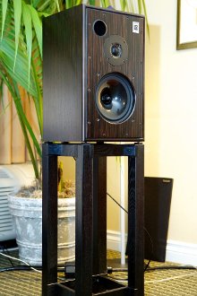 Harbeth M30.1 Bookshelf Tiger Ebony Finish