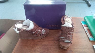 Madden Girl Wedge sandals, Heels Size 8.5 Womens / juinors  new in box