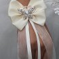2pcs Hand Bracelets Ivory Bows for a Bride Bridal Bracelets Bridal Shower Accessories for Wedding