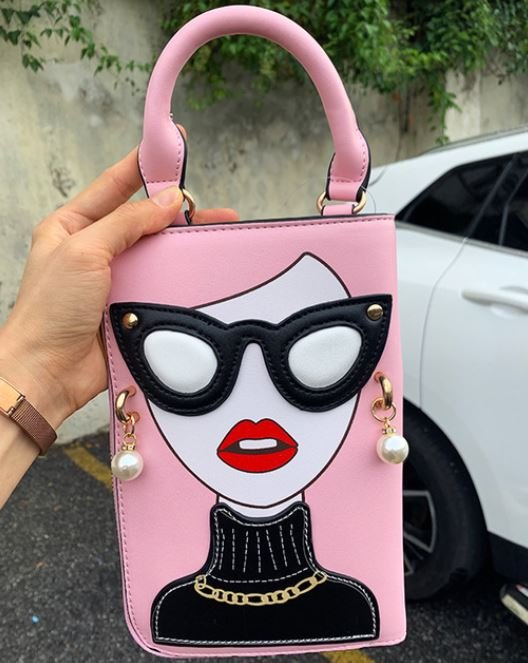 pink cell phone purse