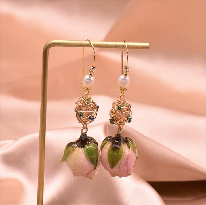 Hook Dried Fresh Rose Buds Earrings Glazed Handmade Preserve Roses Bridal Earrings Baroque Pearl