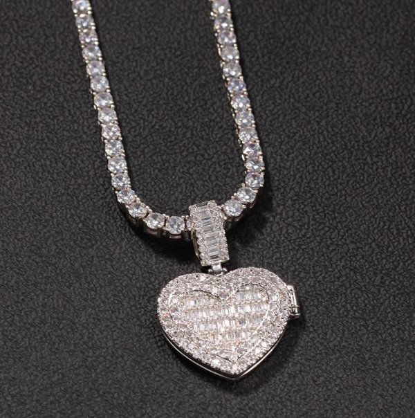 Rsslyn Large Chokers Locket Necklace Women All Crystal Choker Fashion Silver Necklace