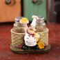 Rsslyn Cute Chef Design Apartment Kitchen Collection 3pcs/SET Salt and Pepper Shaker and Holder
