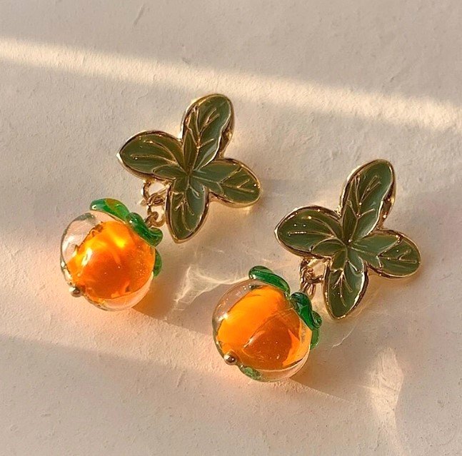 Rsslyn Clip on Earrings No Piercing Persimmon Orange Earrings Cute Earrings for Autumn LMF24-189