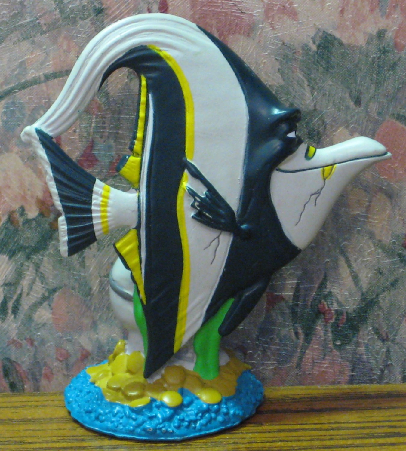 Disney Finding Nemo PVC Gill Moorish Idol Fish Figure / Cake Topper - 2 ...