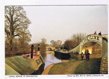England UK Postcard Braunston Northamptonshire Canal Bridge Lady Line