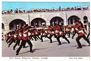 Ontario Postcard Kingston Fort Henry Guard On Parade
