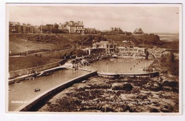 UK Postcard Scotland  Dunbar Bathing & Paddling Pools RPPC