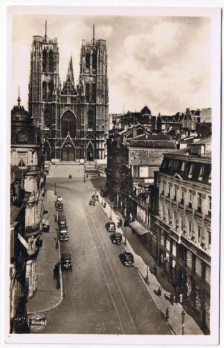Belgium Postcard Brussels Cathedral & St Gudule Street Old Cars