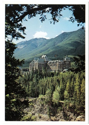 Alberta Postcard Banff Springs Hotel National Park