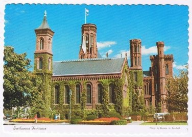 DC Postcard Washington Smithsonian Institution