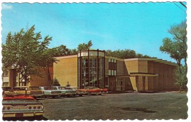 Ontario Postcard Stoney Creek Gullivers Travels Motor Hotel