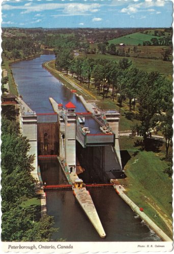 Ontario Postcard Peterborough World Famous Hydraulic Lift Lock
