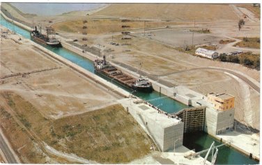 New York Postcard Dwight Eisenhower Lock St Lawrence Seaway & Power Project
