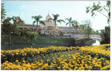 Florida Postcard Walt Disney Magic Kingdom Crystal Palace Restaurant