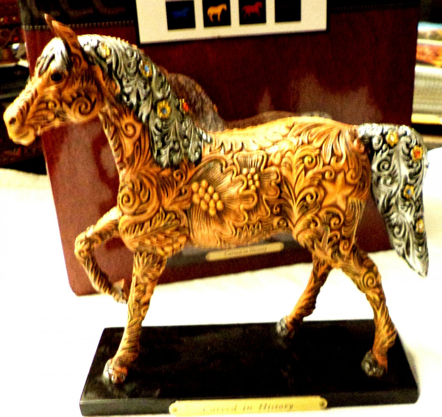 Trail of Painted Ponies Retired Carved In History 2E/61714