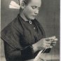 Postcard Costume du Pays de Crozon Camaret Telgruc Lanveoc Woman Knitting France