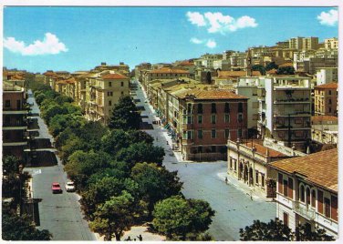Italy Postcard Ancona Victory Avenue