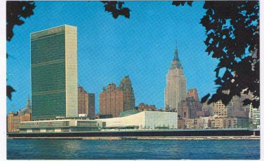 New York Postcard NYC United Nations Headquarters From East River