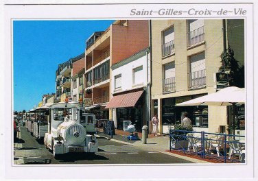 France Postcard Saint Gilles Croix de Vie Republic Quai