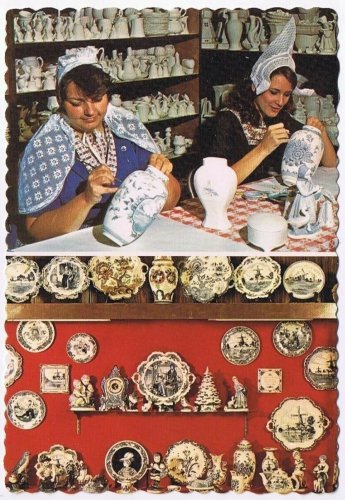 Michigan Postcard Holland De Klomp Wooden Shoe & Delft Factory