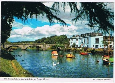 United Kingdom UK Postcard Devon Totnes River Dart & Bridge