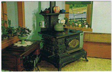 Postcard The Amish Homestead Kitchen Lancaster Pennsylvania