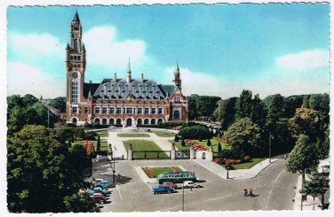 Netherlands Holland Postcard The Hague Peace Palace