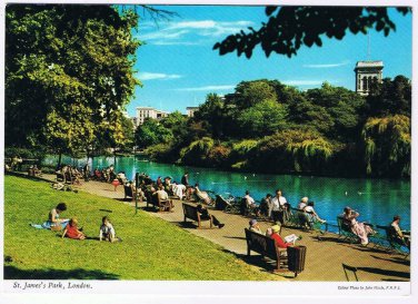 United Kingdom UK Postcard London St James Park
