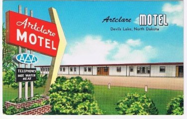 North Dakota Postcard Devils Lake Artclare Motel