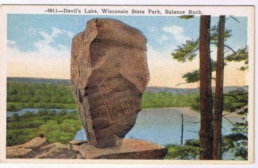 Postcard Devil's Lake Wisconsin State Park Balance Rock