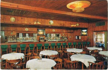 Illinois Postcard Crystal Lake Petersons Lodge 1955