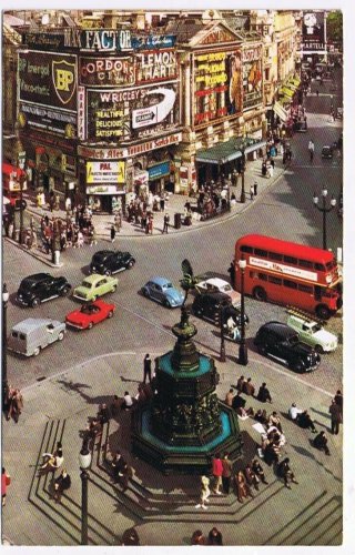 England UK Postcard London Piccadilly Circus Cars