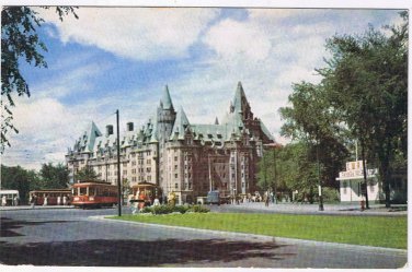 Ontario Postcard Ottawa Chateau Laurier Confederation Square
