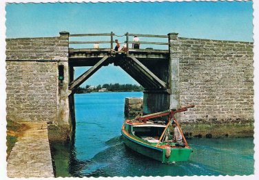 Bermuda Postcard Sandys Parish Somerset Bridge Smallest Controlled Traffic Light