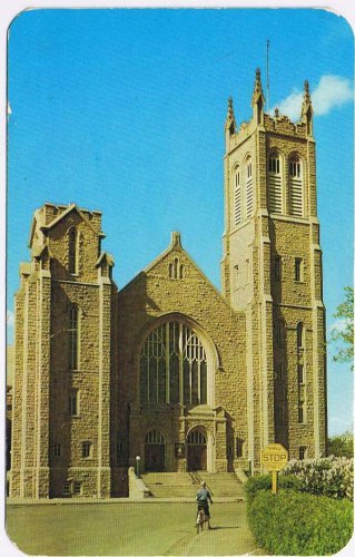 Saskatchewan Postcard Moose Jaw St Andrews United Church