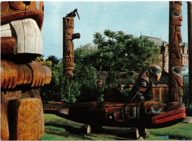 British Columbia Postcard Victoria Thunderbird Park Totem Poles Mungo Martin