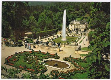 Germany Postcard Konigsschloss Linderhof Royal Castle Fontane Fountain
