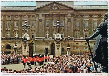 Postcard Guards Leaving Buckingham Palace London England UK