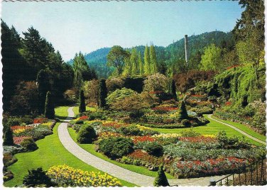 British Columbia BC Postcard Victoria Butchart Gardens 30 Acres Sunken Garden