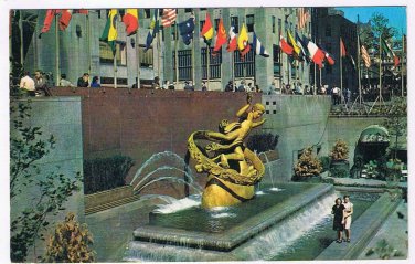 New York Postcard NYC Prometheus Statue Plaza Rockefeller Center