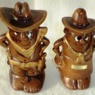 Western Salt & Pepper Shakers Ma & Pa Gunslingers Creston BC