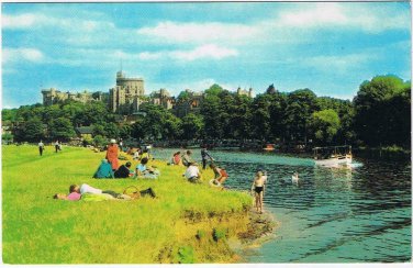 Postcard Windsor Castle From The Thames River People Windsor UK