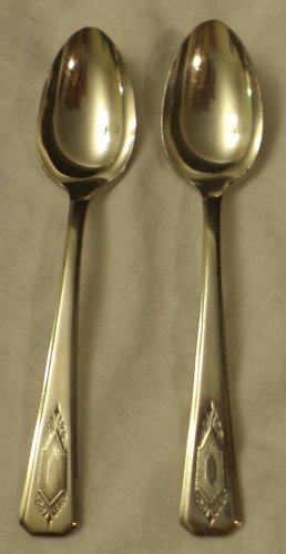 2 Wm A Rogers Teaspoons Silverplate A1 Plus Spoon 1930s