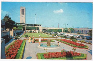 Ontario Postcard Niagara Falls Oakes Garden Theatre & Carillon Tower